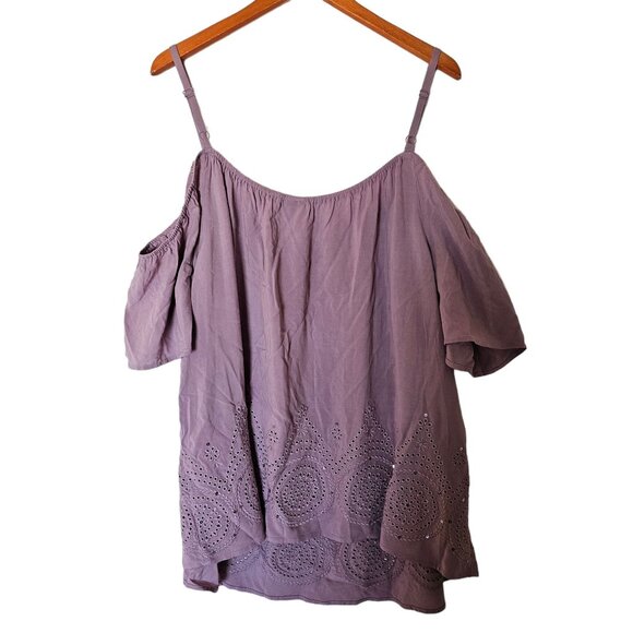 TORRID Women’s Plus 3X Cold Shoulder Eyelet Sequin Blouse Top NWT Light Purple - Picture 10 of 15